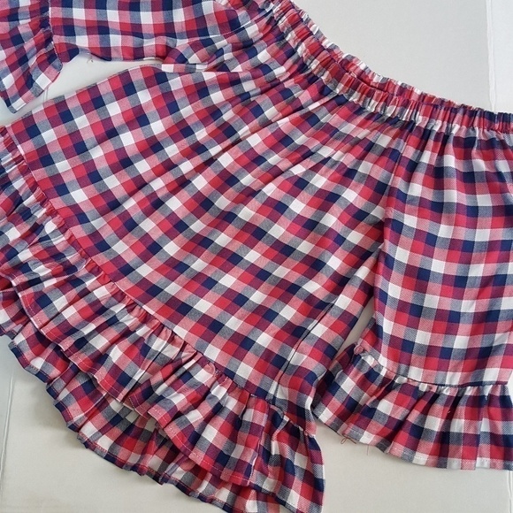 Valentine’s Day plaid top - Picture 1 of 5